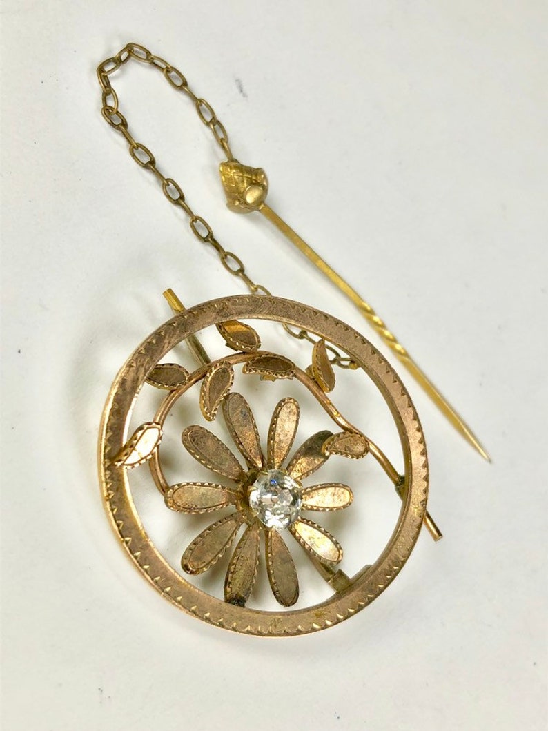 Victorian Daisy Pin Paste Stone Center Gilt Metal Cravat Pin