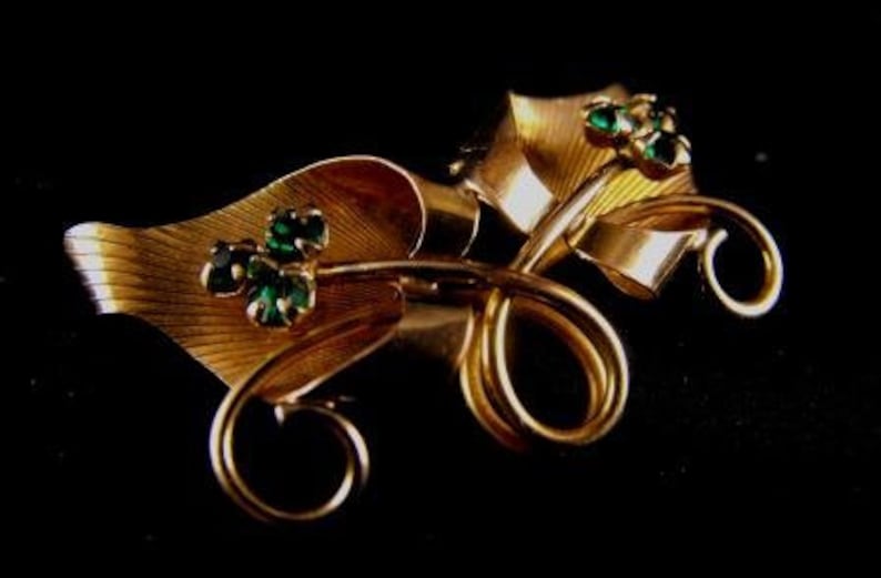 Vintage Brooch Lucky Charm 120 12k Yellow Gold Fill Emerald Rhinestones
