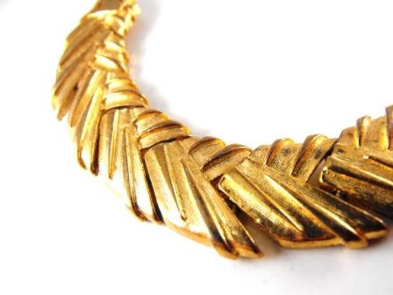 Vintage Bracelet Golden Sheaf Design Unsigned Bea… - image 2