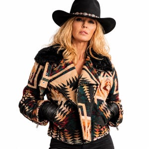 Beth Dutton Inspired Aztec Wool Aviator Jacket, Western-style winter coat inspired by Kelly Reilly’s character in Yellowstone