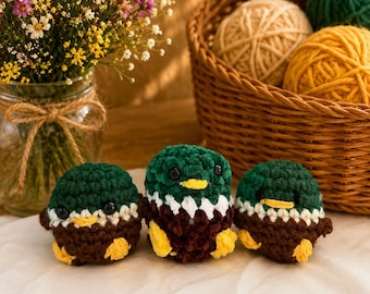 Conjunto de Patinhos de Crochê Artesanais de Pelúcia – Enfeite de Mesa em Fio Grosso, Decoração para Quarto de Bebê