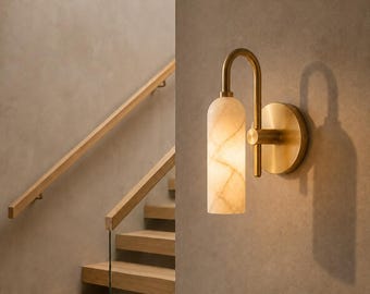Handgefertigte Wandleuchte aus Messing und Alabaster, Wandleuchte im Mid-Century-Modern-Stil, Natursteinbeleuchtung