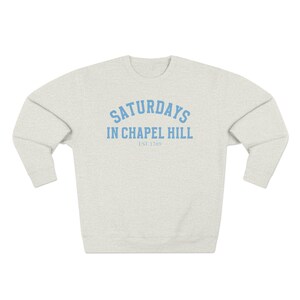 Chapel Hill Sweatshirt | Football Weekend Crewneck | College Town Pullover | Game Day Outfit for Women immagine 3