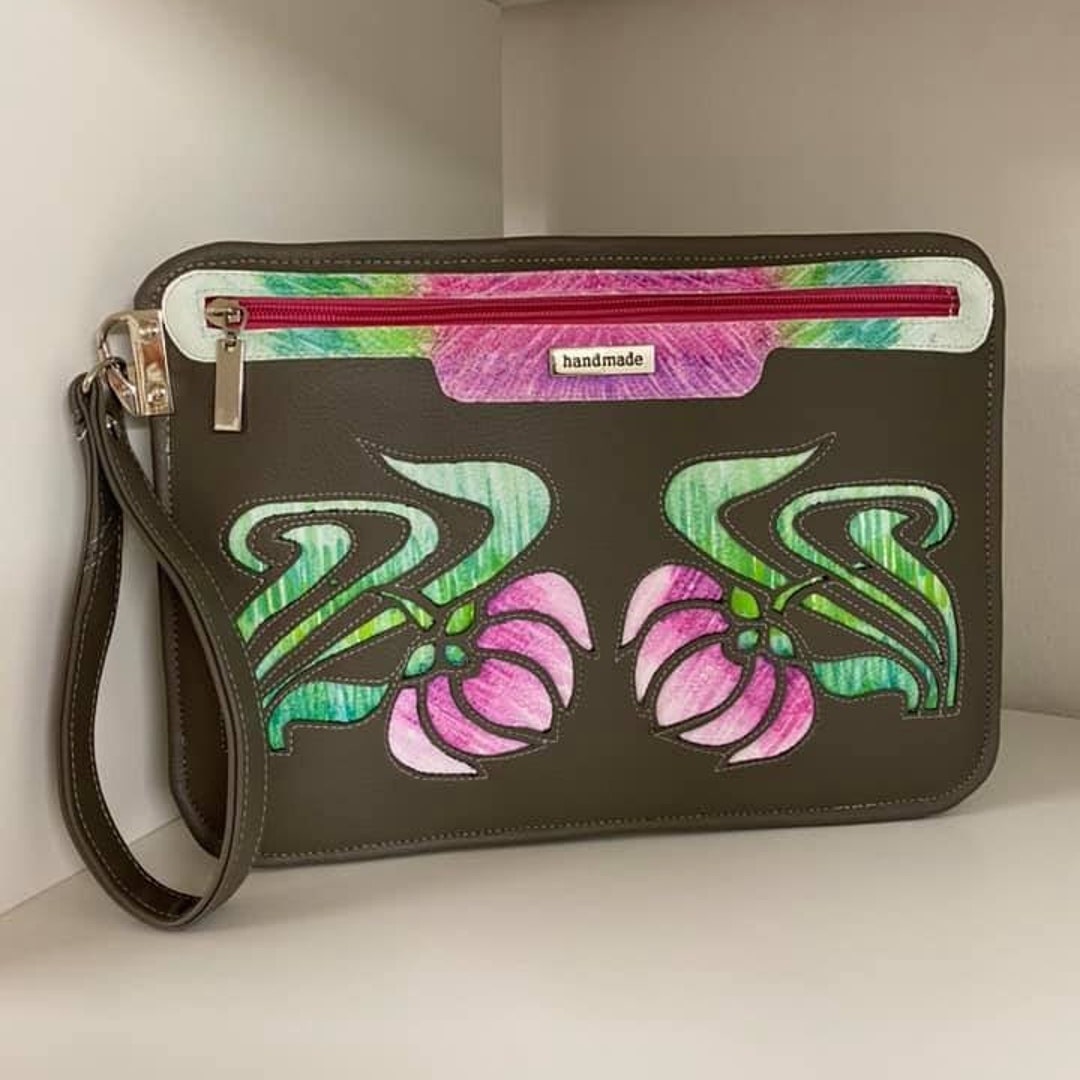 Cartamodello PDF della pochette Libertas con video tutorial