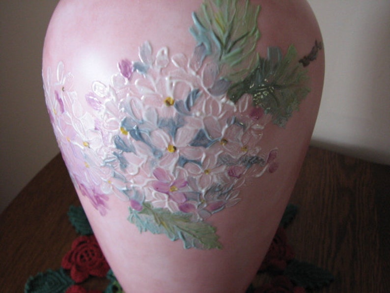 Hand Painted Porcelain Lamp with relief bird and Hydrangea flowers image 5