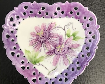 Passion flowerheart shaped candy dish
