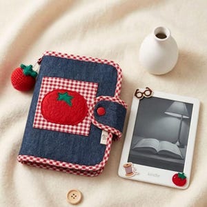 Kindle Kobo Nook PocketBook Tolino BOOX Tomato Picnic Pouch – Denim, Gingham Trim, Snap Button – Crushproof Dustproof