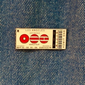 LE| BTS Arirang World Tour| Pin de esmalte do ingresso do show de Los Angeles