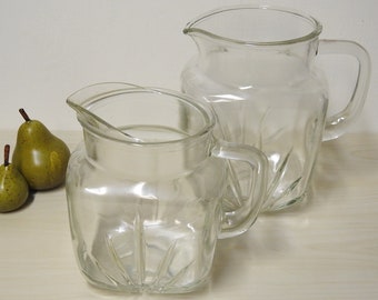 MIDCENTURY Star Pitcher Set ~ 1950s Vintage Breakfast (2) Serving Pitchers, Tall Milk & Short Juice, Starburst Federal Glass / Retro Kitchen