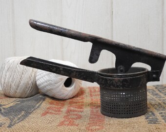 VTG Hand Press ~ Rustic Potato Ricer Masher, Kitchen Food Utensil, Fruit Press Juicer, Strainer / Antique Rustic Farmhouse Country Kitchen