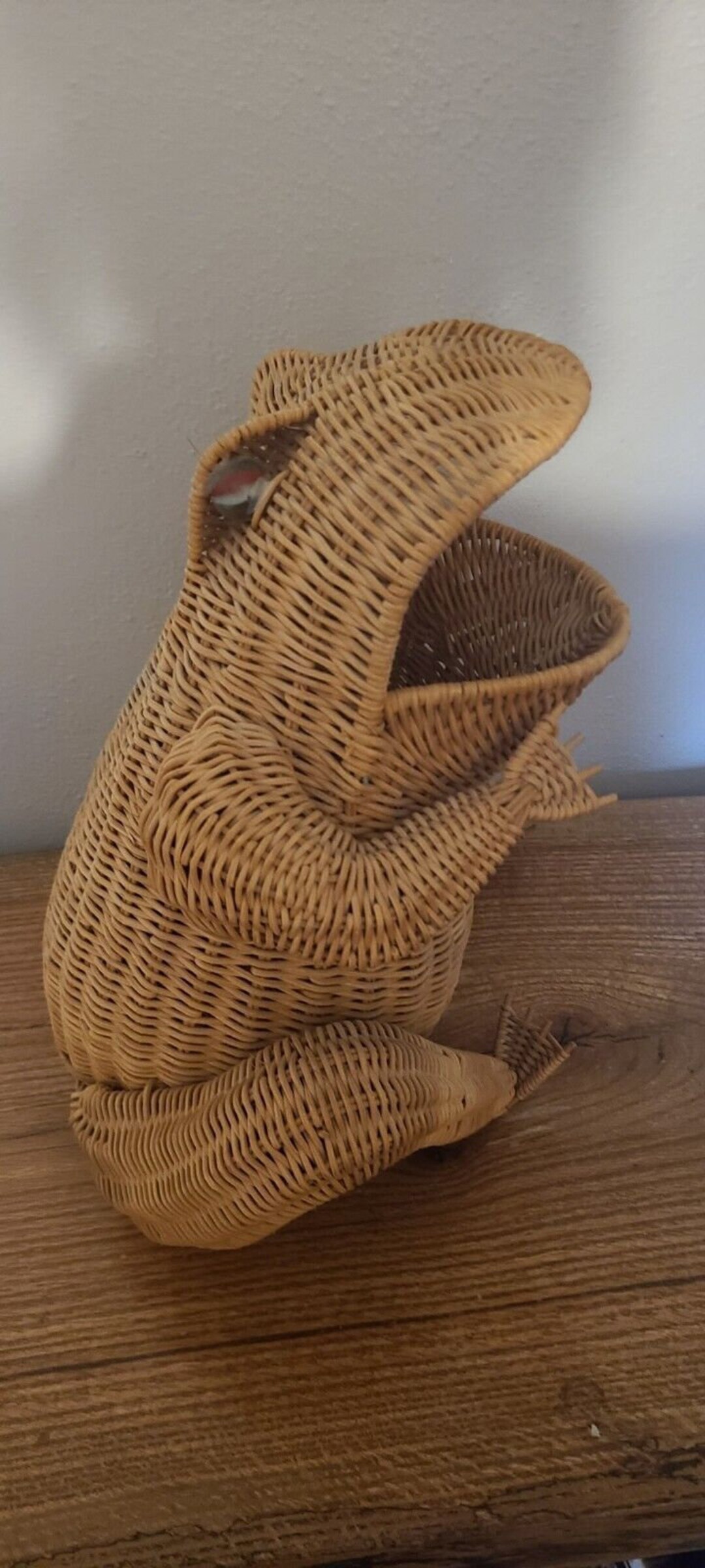 Vintage MCM Large Wicker Rattan Frog Magazine Basket Glass Etsy