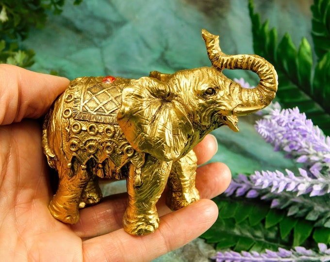 Little Elephant Figurine in Sculpted Resin, Vintage Golden Elephant Figurine Sculpture, Good Luck Elephant, Solid Resin Cute Elephant Gift