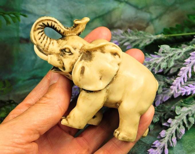 Little Elephant Figurine in Sculpted Resin, Vintage Elephant Figurine Sculpture, Good Luck Elephant, Solid Resin Cute Elephant Gift