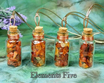 Crystal Medicine Bottle Necklace, Small Bottle of Carnelian Chips for Crystal Healing One Clear Glass Bottle Necklace Carnelian Crystal Gift