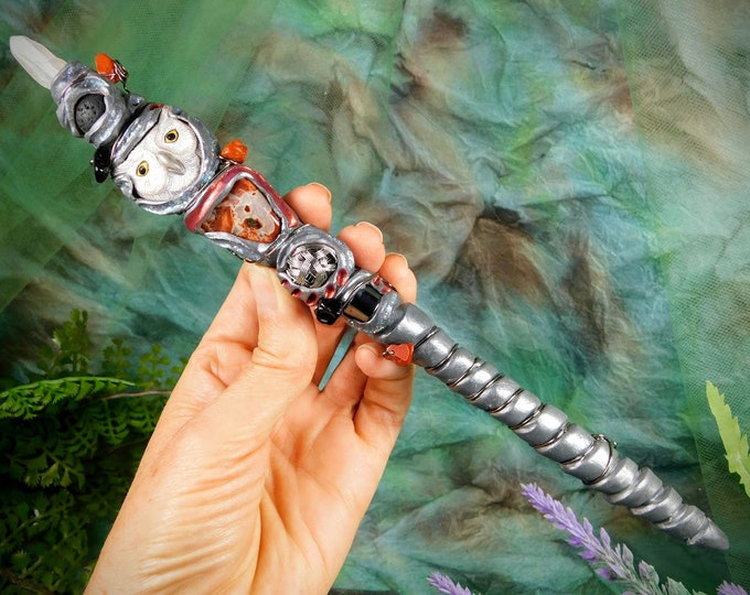 Wand, Owl Totem Crystal Wand, Crystal Wand with Snowy Owl Totem, Owl Wand, Crystal Healing Wand Handmade Gift, Wiccan Wand, Witch Wand Gift