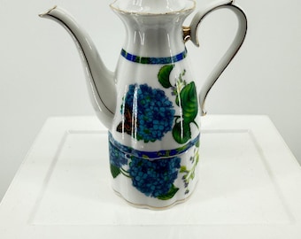 Blue Hydrangea Tea Pot Creamer Porcelain Decorative Set Gold Trim Germany