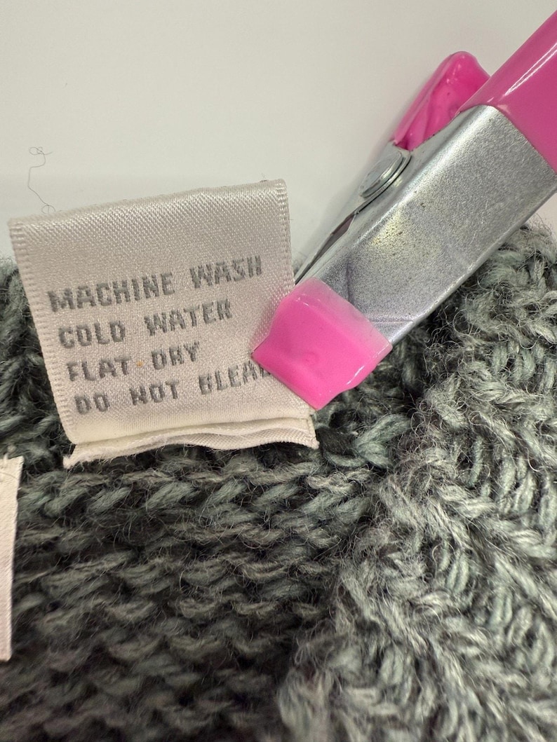 Pull en tricot gris vintage Brian MacNeil, motif à losanges des années 80 Grand-père Core Large image 8