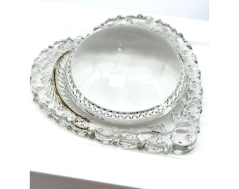 Heart Shaped Crystal Glass Desk Magnifier Paperweight Leaf Scroll Vintage 5x5