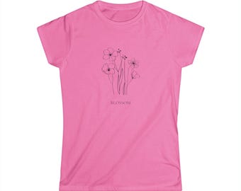 Dandelion Line Art Tee | Minimal Floral Illustration | Woman's tee