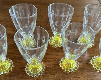 Vintage Anchor Hocking Boopie Cordial Yellow Beaded Foot. Leaf Pattern Set Of 7