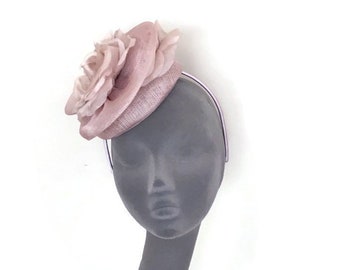 MIMI - Blush Pink Fascinator Hatinator Hat - Mother of Bride, Weddings, Royal Ascot, Epsom Derby, Kentucky Derby, Ladies Day Races