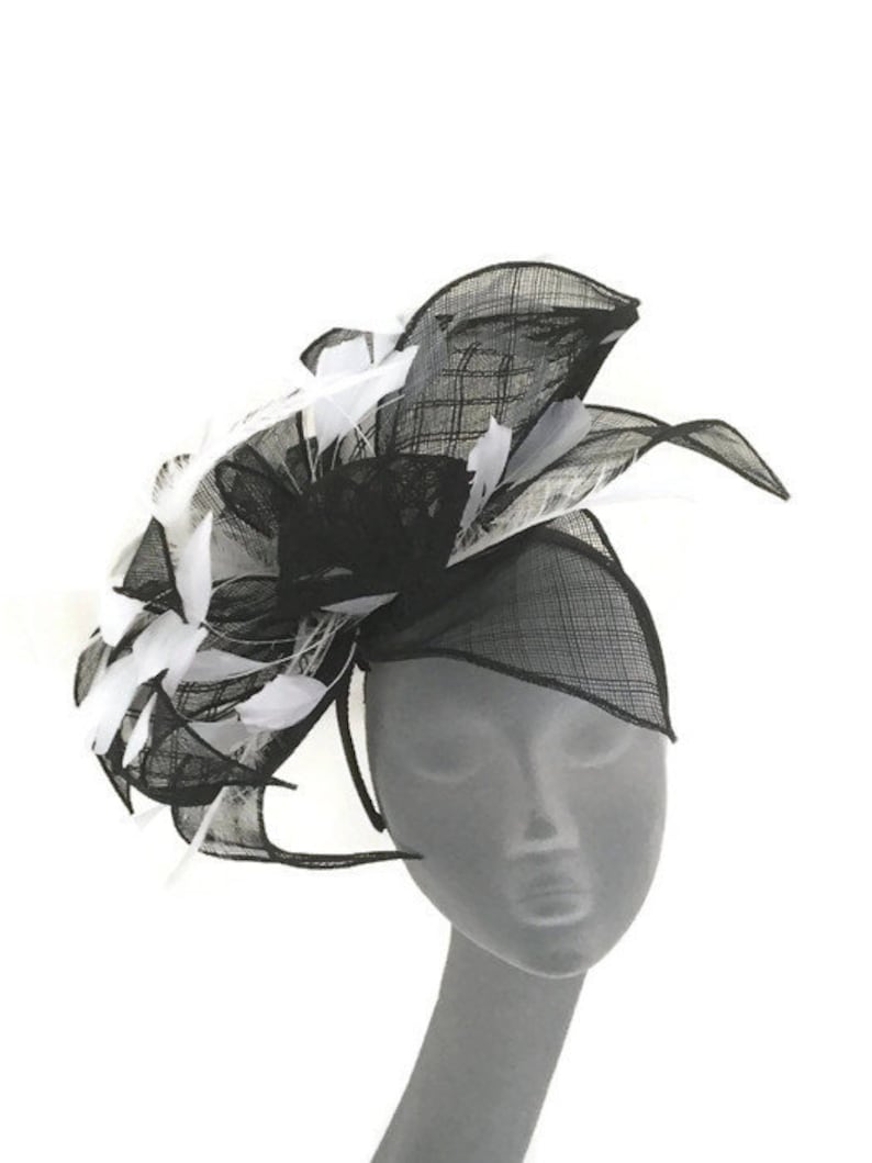 Black /& White Fascinator Hatinator Hat Headpiece for Weddings Mother of Bride Kentucky Derby Royal Ascot Ladies Day Races TILLY