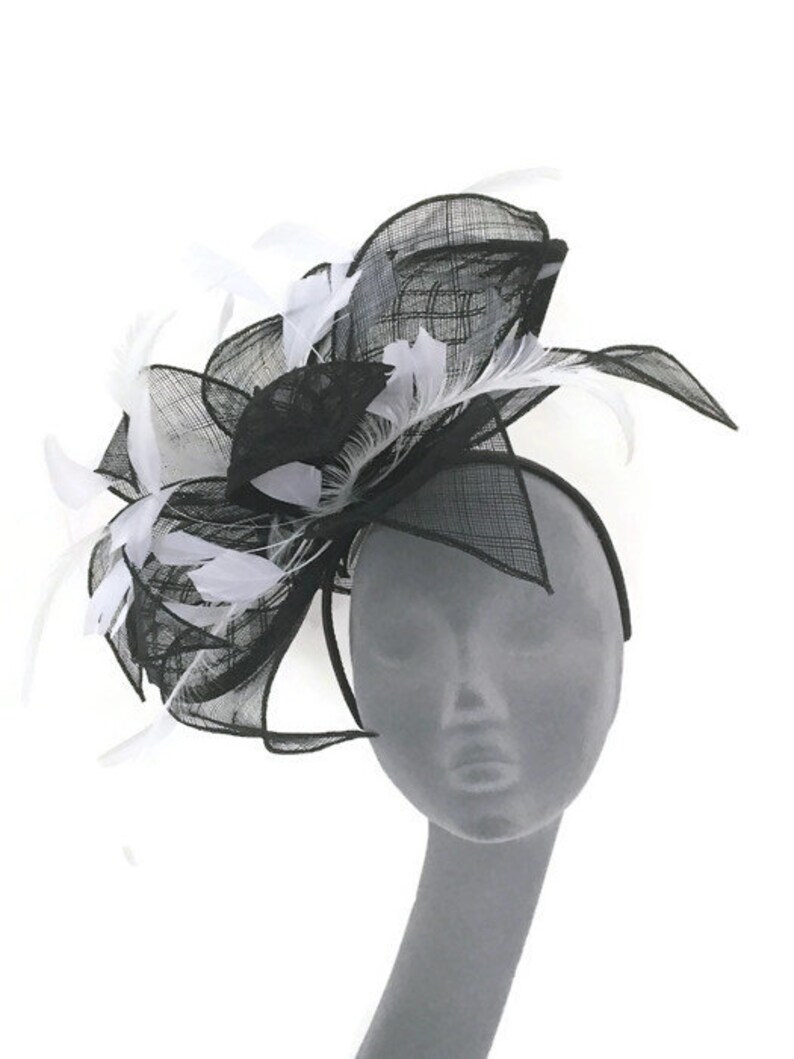 Black /& White Fascinator Hatinator Hat Headpiece for Weddings Mother of Bride Kentucky Derby Royal Ascot Ladies Day Races TILLY
