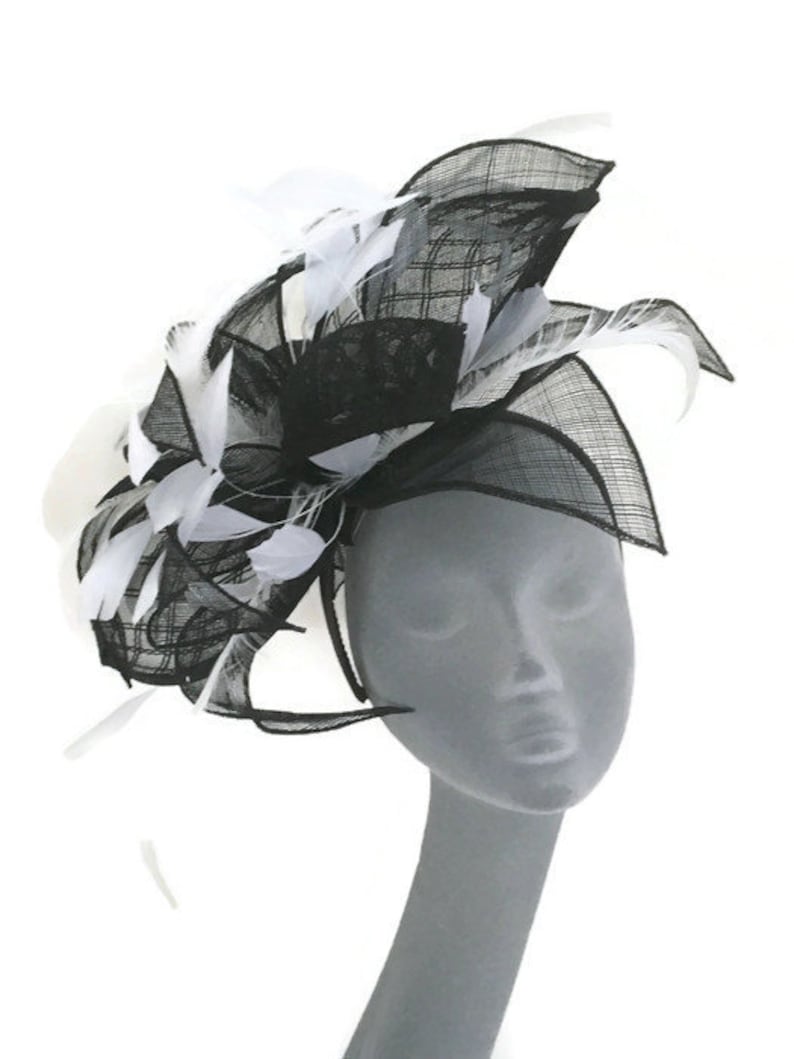 Black /& White Fascinator Hatinator Hat Headpiece for Weddings Mother of Bride Kentucky Derby Royal Ascot Ladies Day Races TILLY
