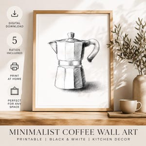Puede incluir: Dibujo a lápiz en blanco y negro de una cafetera italiana enmarcada. La obra de arte se titula "MINIMALIST COFFEE WALL ART" y se describe como imprimible y adecuada para la decoración de la cocina. Incluye iconos de descarga digital e impresión.