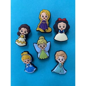 6x Disney Princess Elsa Shoe Charms for Clogs Shoes. PVC Clog Accessories. Compatible with Crocs image 2