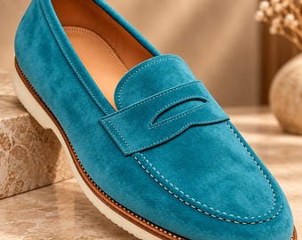 Handgemaakte turquoise suède penny loafers, luxe herenschoenen, op maat gemaakte leren schoenen