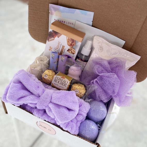 Kit coccole viola / per lei / Compleanno della donna / Guarisci presto /  Grazie / Confezione regalo per la cura di sé / Benessere -  Italia