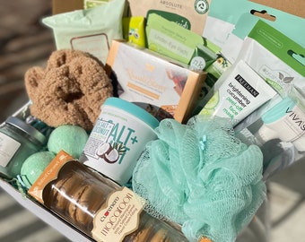 Good girl store gift box