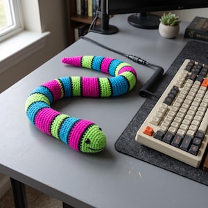 Virkat ormmönster utan symönster i PDF | Enkel ormamigurumi | Söt ormplysch | Virkmönster för nybörjare | Reptilamigurumi | Digital nedladdning