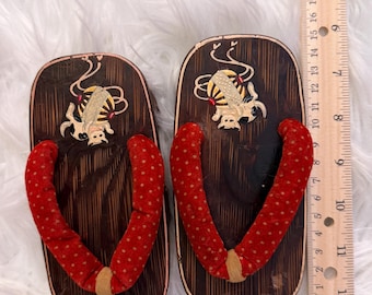 Sandálias Geta de madeira japonesas vintage para crianças