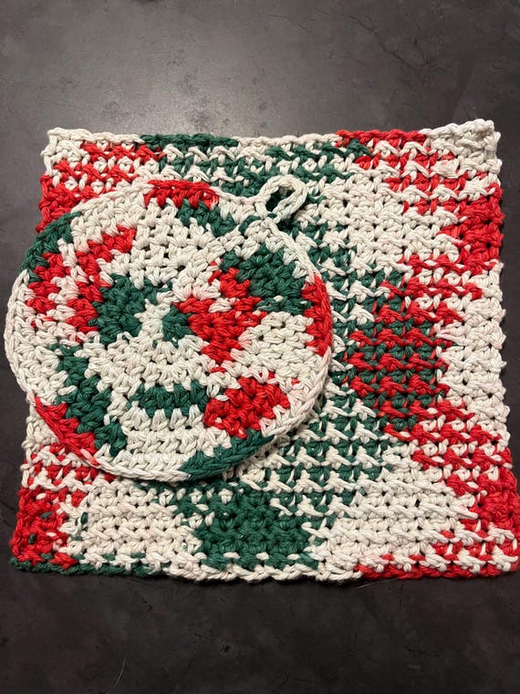 100% Cotton Handmade Christmas Washcloth & Face Cloth Set