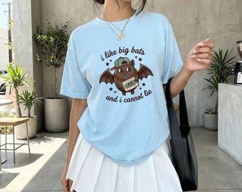 Bat Doodle Shirt Halloween Creatures Gift Women Cartoon Tee Flying Fox T-Shirt Spooky Fan Comic Tshirt Monster Graphic Classic Audio