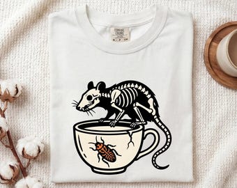 Ratte Schädel Shirt Halloween gruseliges Geschenk Frauen Bold Print Tee Ratte T-Shirt Horror Fan Grafikdesign Creepy Classic Shattered Mug Tshirt
