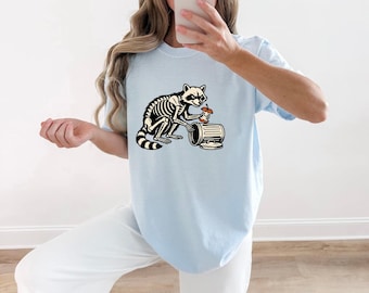 Skelett Waschbär Shirt Halloween Tier Geschenk Frauen Cartoon Waschbär T-Shirt Horror Fan Cartoon Tshirt Kreatur Grafik Vintage Mülleimer