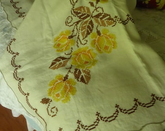 Vintage Embroidered linen Tablecloth yellow and brown flowers              45" x 42"  1950s