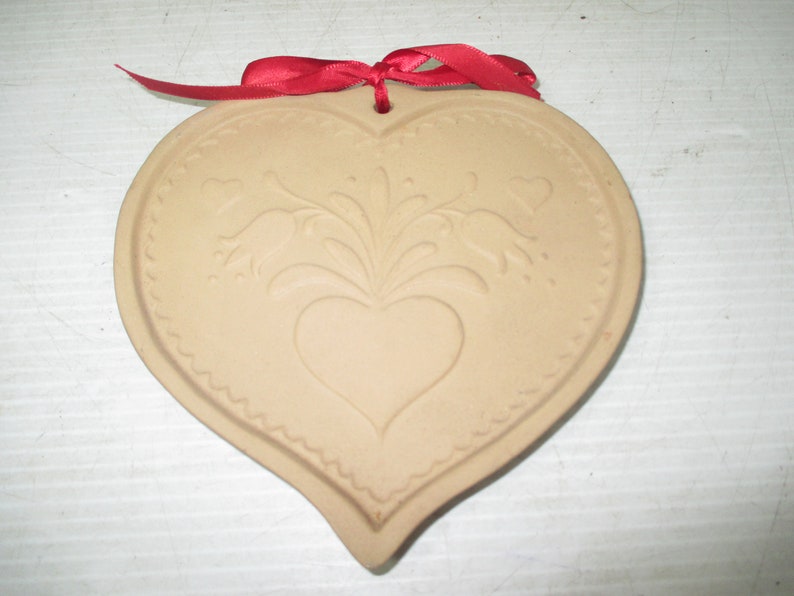 hill design cookie molds