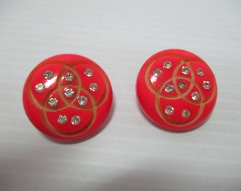 Vintage Pair of Earrings - Pierced Conversion 1" Round Hot Pink with 3 Carved Interlocking Circles & 10 Small Rhinestones