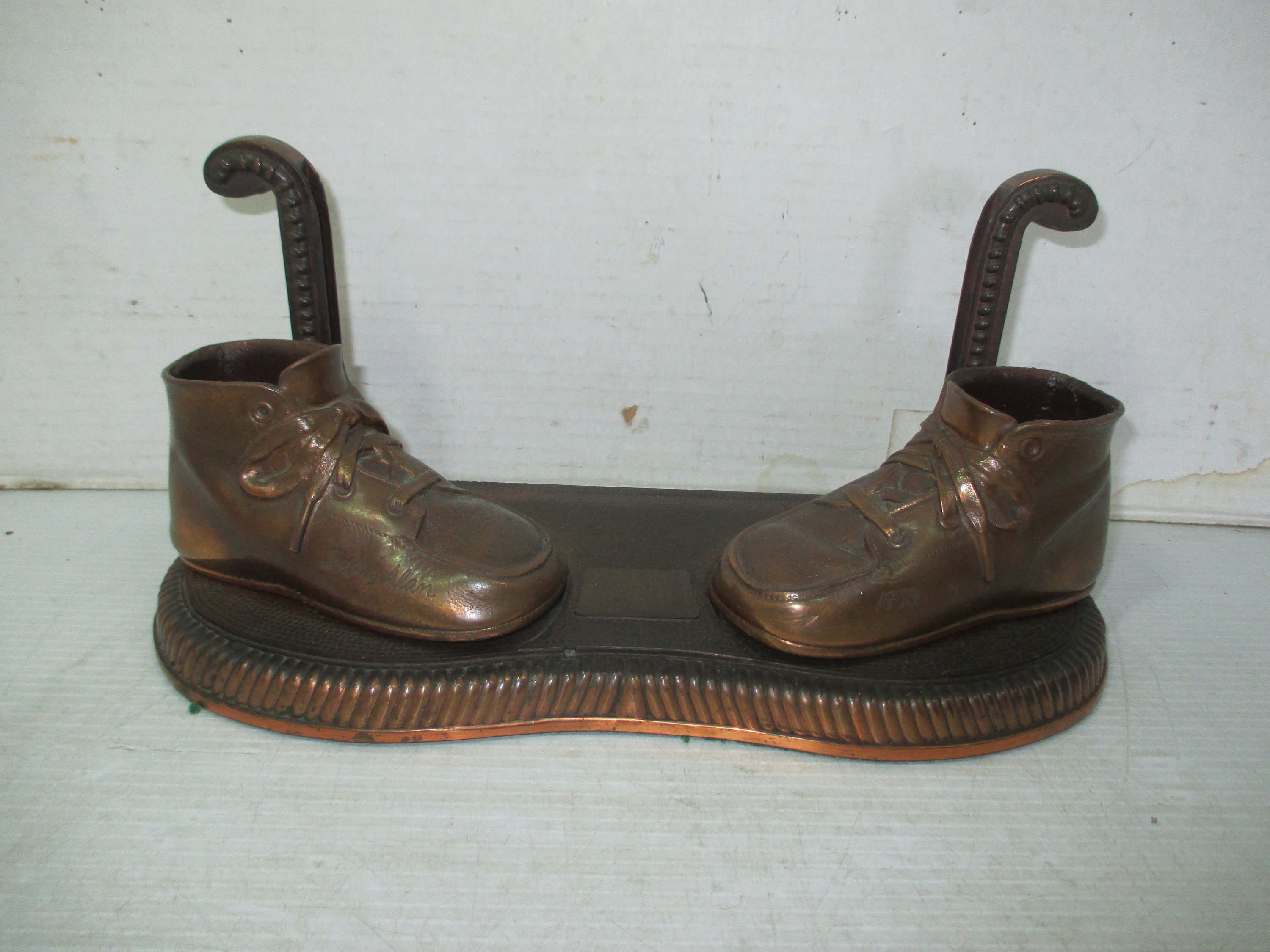 Vintage 1953 Bronze Baby Shoe Display With Stand for Picture Etsy UK