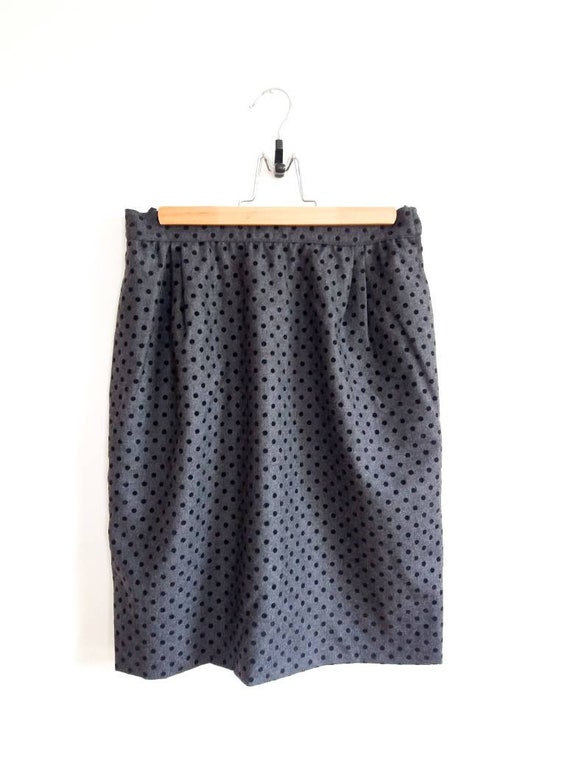 VALENTINO vintage grey mini skirt black dots // Va