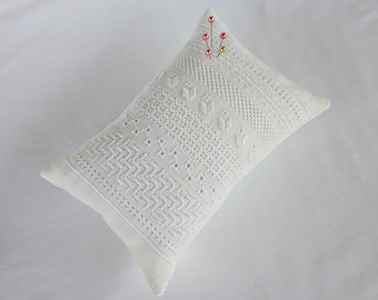 Daisy Band Sampler, A Pulled Thread Pincushion Pattern, Digital download, Hand Embroidery Sampler