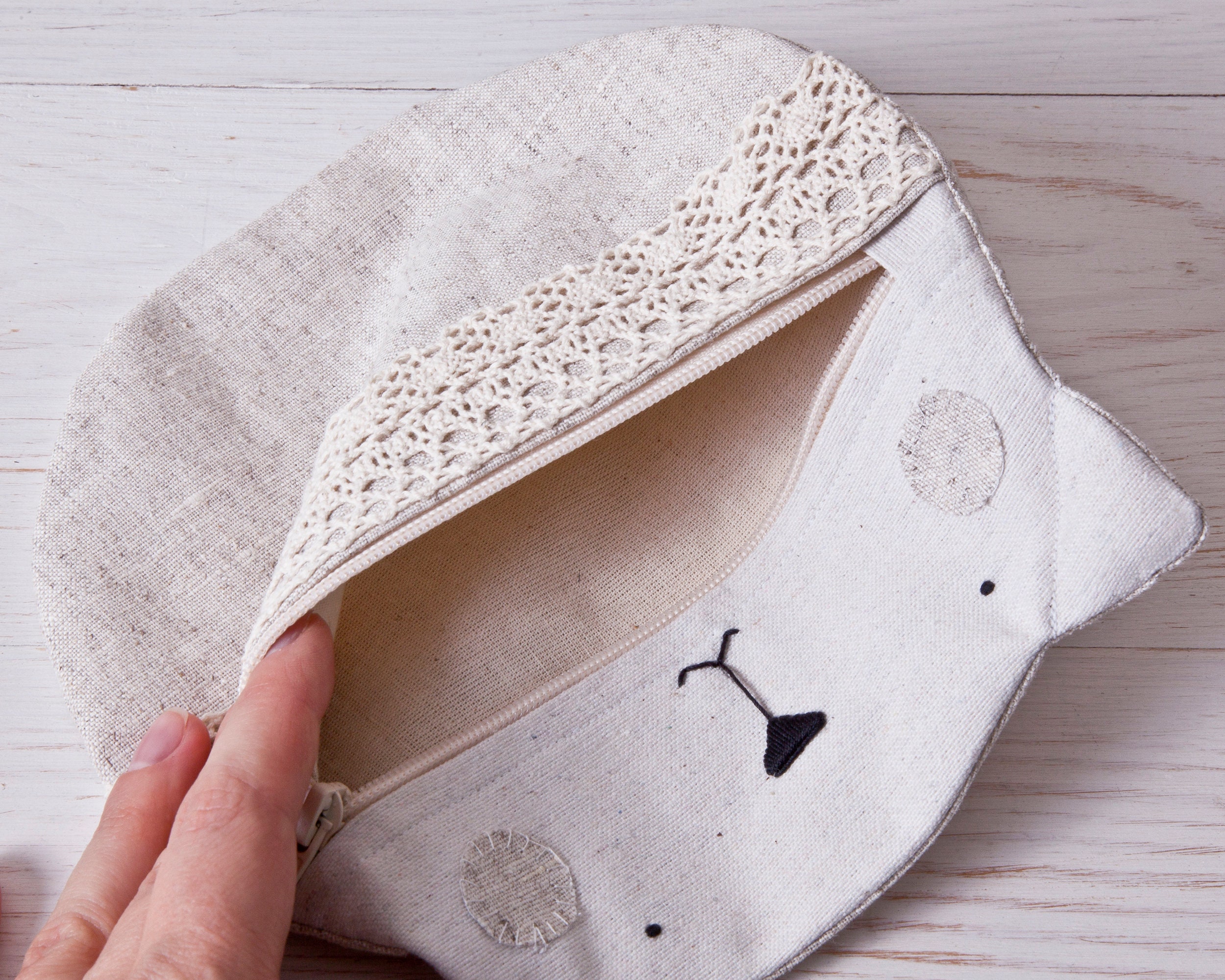 Cat Cosmetic Bag Travel Makeup Bag White Linen Cosmetic Etsy