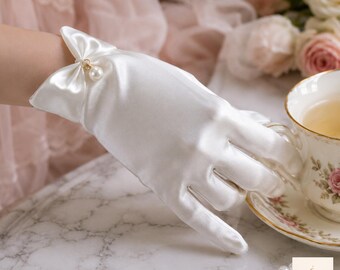 Pearl Satin Bridal Gloves – French Hepburn Wedding Gloves Photo Prop