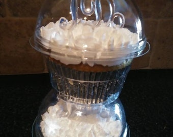 50 Clear Plastic Cupcake Boxes with Dome Lids