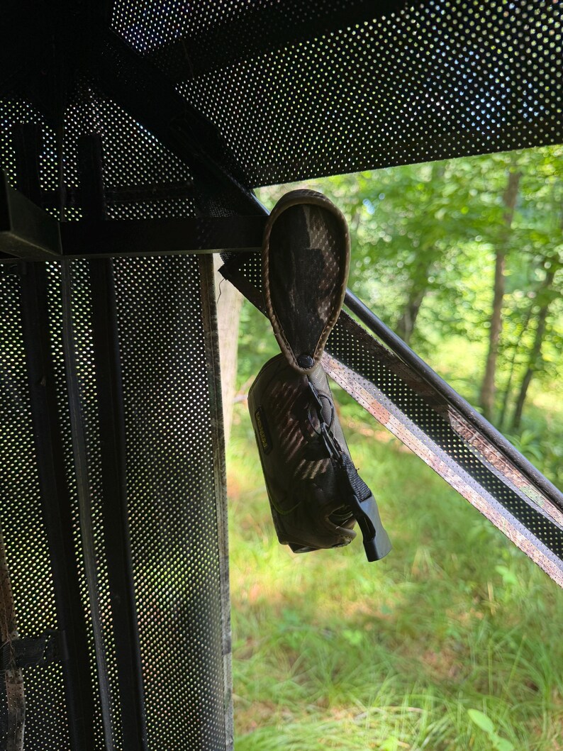 Compound Bow Hanger Hub Blind | Silent Bow Hook | Drop-On Bow Holder | Fits Ameristep Primos Rhino Muddy | USA Made imagem 10
