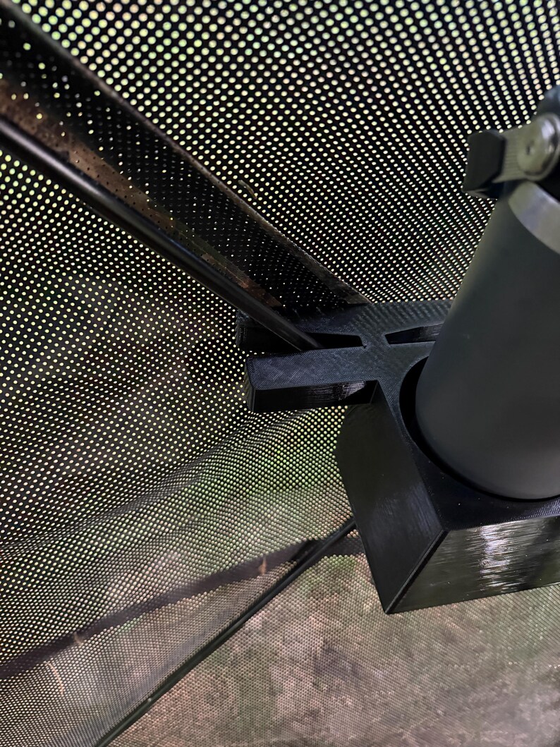 Porte-gobelet et poche pour équipement Hub Blind | Organisateur pour affût de chasse | Compatible avec téléphone, télémètre et pointes de flèches | Affût de sol pliable | USA image 9